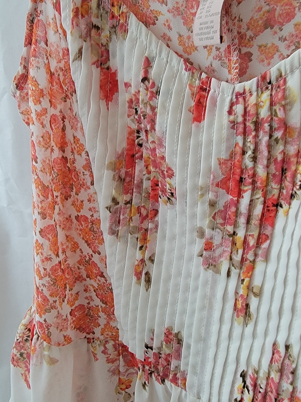 Y2K Forever 21 White Floral Peplum Cami Top - Picture 2 of 5